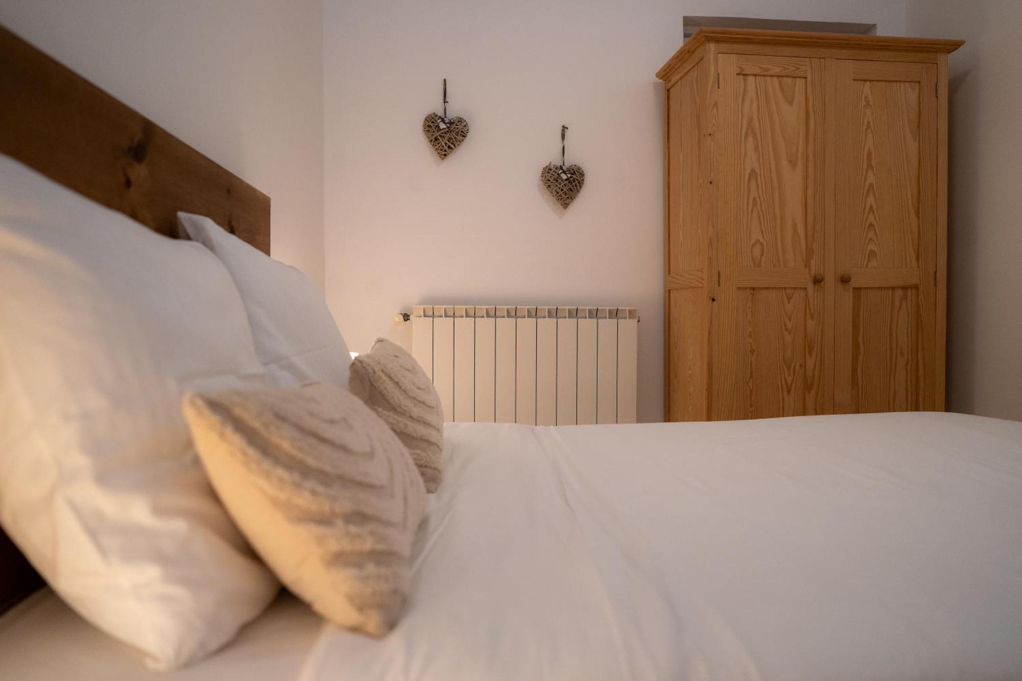 O Coeur Des Ocres Apartment Roussillon  Bagian luar foto